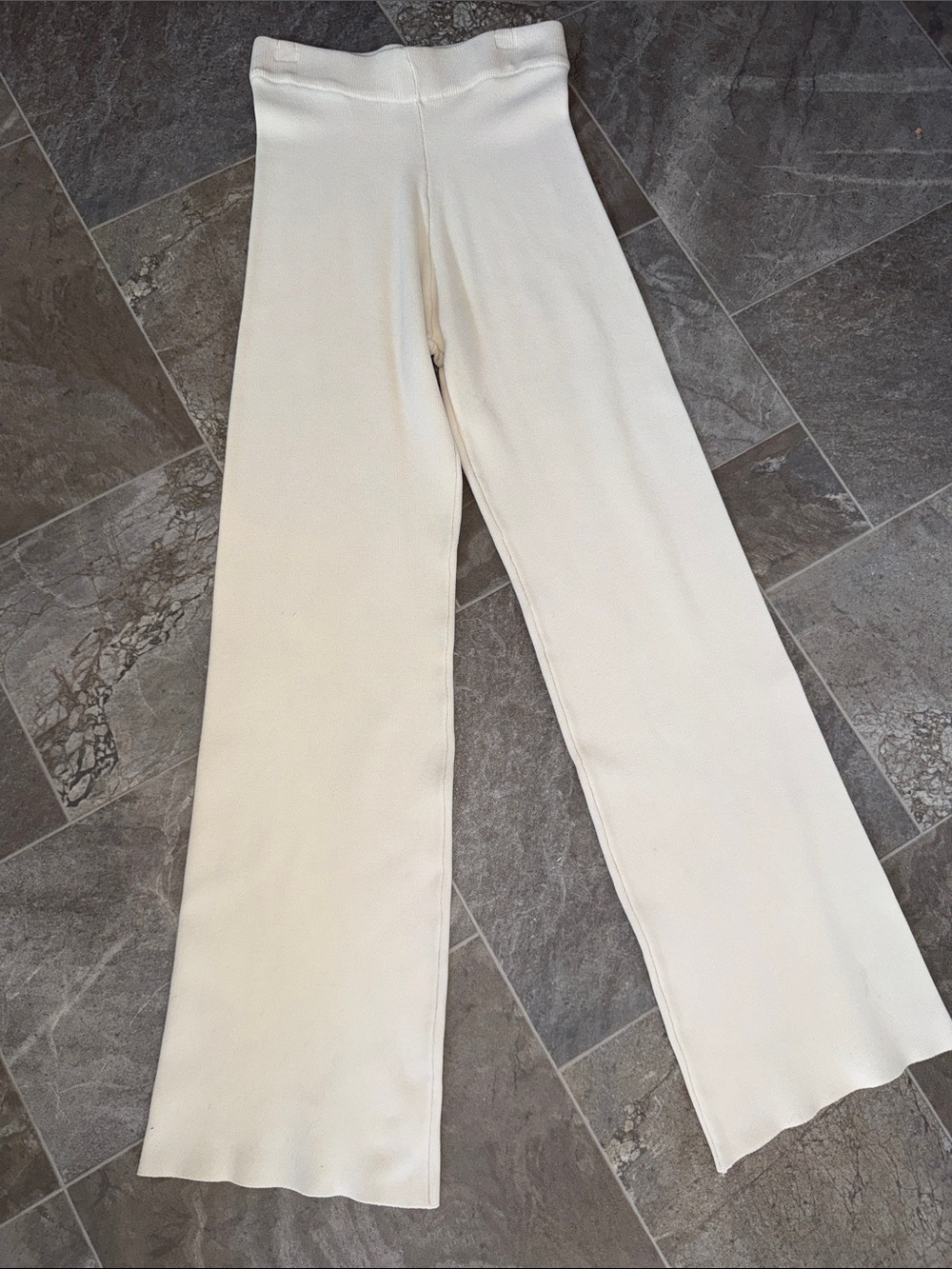 Forever 21 Women's Cream Wide-Leg Knit Pants Lg Rayon blend NWOT